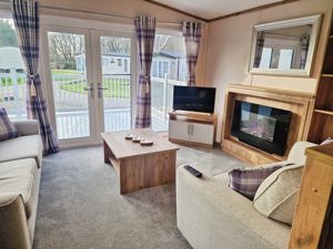 REGAL HEMSWORTH- click for photo gallery